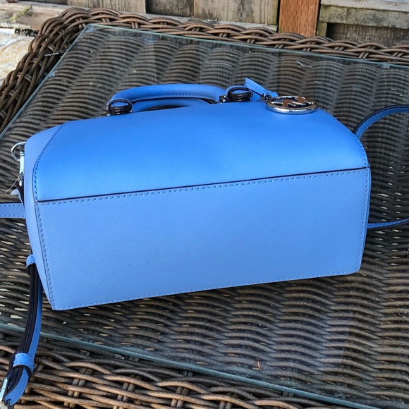 NWT Michael Kors medium ciara handbag French Blue - Picture 5 of 8